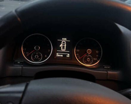 Фольксваген Тігуан, об'ємом двигуна 2 л та пробігом 230 тис. км за 9500 $, фото 8 на Automoto.ua