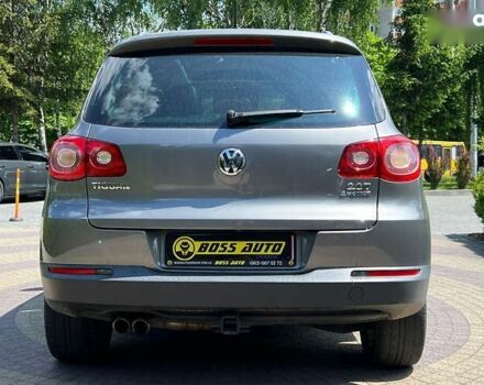 Фольксваген Тігуан, об'ємом двигуна 2 л та пробігом 196 тис. км за 9550 $, фото 5 на Automoto.ua