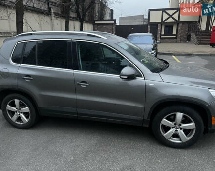 Фольксваген Тігуан, об'ємом двигуна 2 л та пробігом 230 тис. км за 9500 $, фото 2 на Automoto.ua