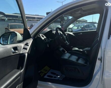 Фольксваген Тигуан, объемом двигателя 2 л и пробегом 221 тыс. км за 12800 $, фото 16 на Automoto.ua