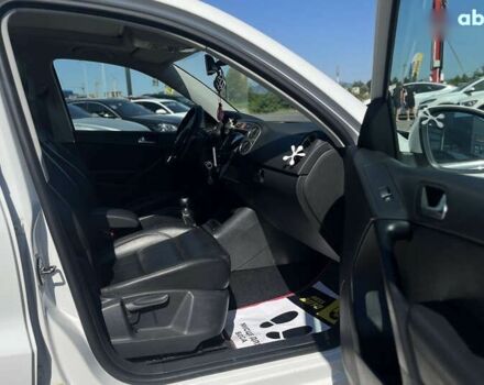 Фольксваген Тигуан, объемом двигателя 2 л и пробегом 221 тыс. км за 12800 $, фото 8 на Automoto.ua