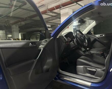 Фольксваген Тигуан, объемом двигателя 2 л и пробегом 252 тыс. км за 8900 $, фото 15 на Automoto.ua