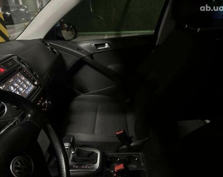 Фольксваген Тігуан, об'ємом двигуна 2 л та пробігом 252 тис. км за 9200 $, фото 19 на Automoto.ua