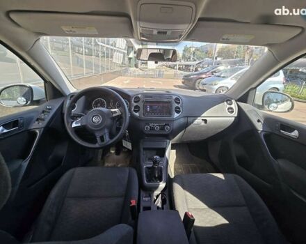 Фольксваген Тигуан, объемом двигателя 2 л и пробегом 124 тыс. км за 9900 $, фото 8 на Automoto.ua