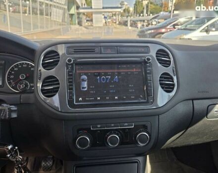 Фольксваген Тигуан, объемом двигателя 2 л и пробегом 124 тыс. км за 9900 $, фото 19 на Automoto.ua
