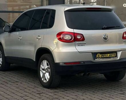 Фольксваген Тигуан, объемом двигателя 2 л и пробегом 278 тыс. км за 10000 $, фото 3 на Automoto.ua
