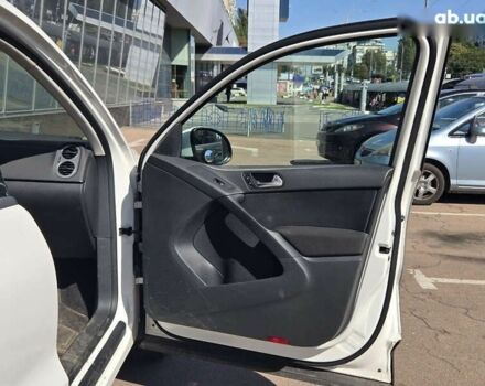 Фольксваген Тигуан, объемом двигателя 2 л и пробегом 124 тыс. км за 9900 $, фото 18 на Automoto.ua