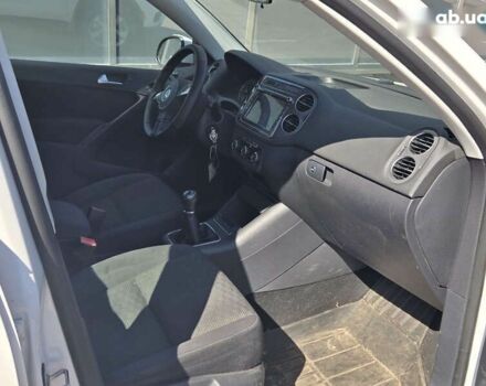 Фольксваген Тигуан, объемом двигателя 2 л и пробегом 124 тыс. км за 9900 $, фото 7 на Automoto.ua