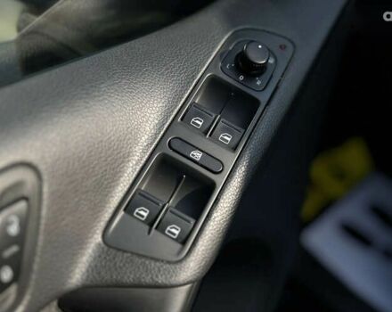 Фольксваген Тігуан, об'ємом двигуна 2 л та пробігом 166 тис. км за 11200 $, фото 14 на Automoto.ua