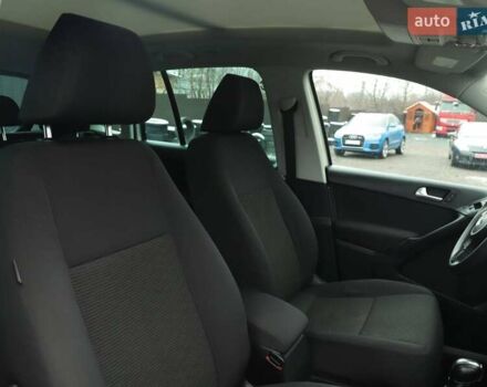 Фольксваген Тігуан, об'ємом двигуна 2 л та пробігом 180 тис. км за 10800 $, фото 11 на Automoto.ua
