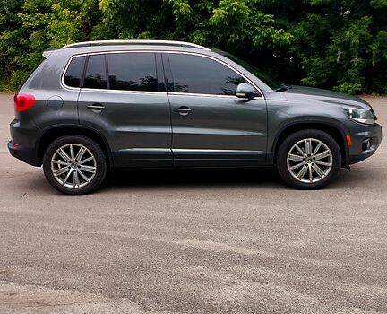 Фольксваген Тігуан, об'ємом двигуна 2 л та пробігом 205 тис. км за 12700 $, фото 7 на Automoto.ua