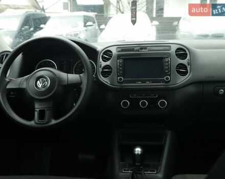 Фольксваген Тігуан, об'ємом двигуна 2 л та пробігом 180 тис. км за 10800 $, фото 17 на Automoto.ua