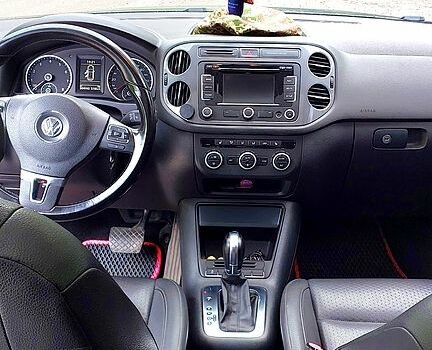 Фольксваген Тігуан, об'ємом двигуна 2 л та пробігом 205 тис. км за 12700 $, фото 9 на Automoto.ua