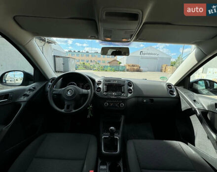 Фольксваген Тигуан, объемом двигателя 1.39 л и пробегом 76 тыс. км за 4285 $, фото 6 на Automoto.ua