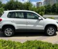 Фольксваген Тигуан, объемом двигателя 2 л и пробегом 239 тыс. км за 9490 $, фото 7 на Automoto.ua