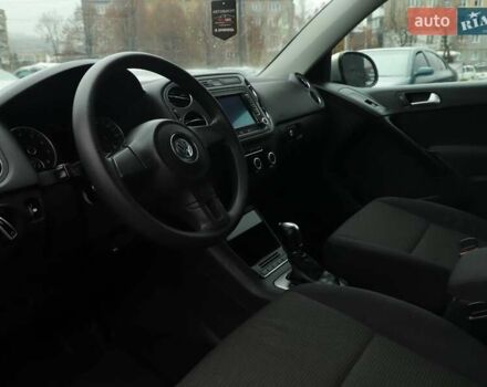 Фольксваген Тігуан, об'ємом двигуна 2 л та пробігом 180 тис. км за 10800 $, фото 9 на Automoto.ua