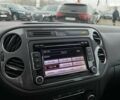 Фольксваген Тигуан, объемом двигателя 2 л и пробегом 179 тыс. км за 9900 $, фото 15 на Automoto.ua