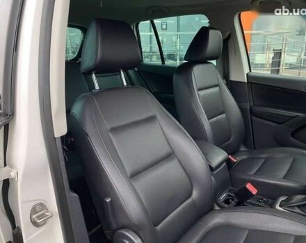 Фольксваген Тигуан, объемом двигателя 2 л и пробегом 179 тыс. км за 9900 $, фото 25 на Automoto.ua