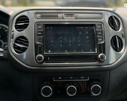 Фольксваген Тигуан, объемом двигателя 2 л и пробегом 239 тыс. км за 9490 $, фото 14 на Automoto.ua