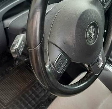 Фольксваген Тигуан, объемом двигателя 1.97 л и пробегом 262 тыс. км за 15900 $, фото 5 на Automoto.ua