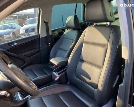 Фольксваген Тігуан, об'ємом двигуна 2 л та пробігом 252 тис. км за 10300 $, фото 16 на Automoto.ua
