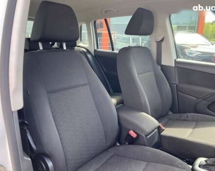Фольксваген Тігуан, об'ємом двигуна 2 л та пробігом 201 тис. км за 10300 $, фото 21 на Automoto.ua