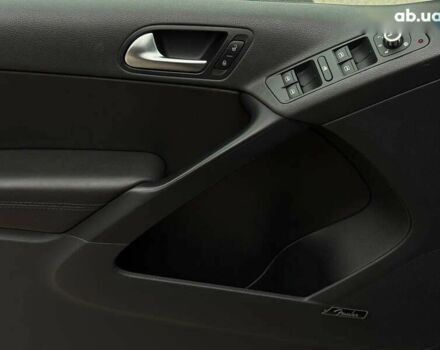 Фольксваген Тигуан, объемом двигателя 2 л и пробегом 116 тыс. км за 12800 $, фото 28 на Automoto.ua