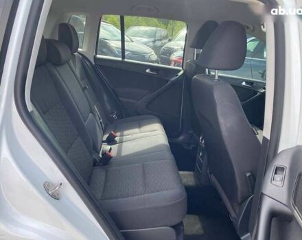 Фольксваген Тігуан, об'ємом двигуна 2 л та пробігом 201 тис. км за 10300 $, фото 18 на Automoto.ua