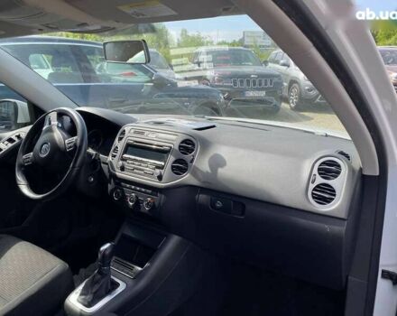 Фольксваген Тігуан, об'ємом двигуна 2 л та пробігом 201 тис. км за 10300 $, фото 7 на Automoto.ua