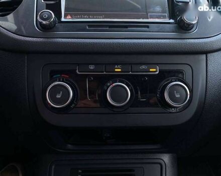 Фольксваген Тигуан, объемом двигателя 2 л и пробегом 114 тыс. км за 17000 $, фото 9 на Automoto.ua