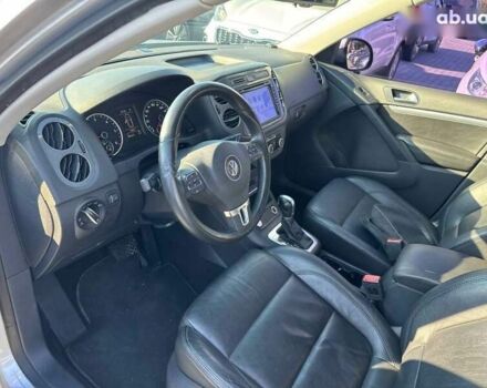 Фольксваген Тигуан, объемом двигателя 2 л и пробегом 204 тыс. км за 15700 $, фото 9 на Automoto.ua