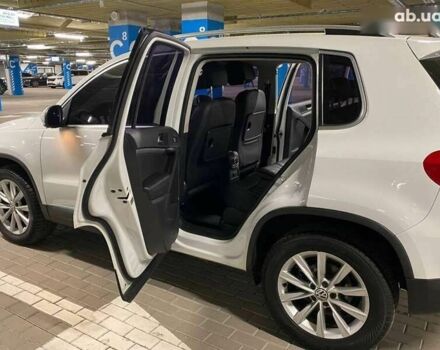 Фольксваген Тігуан, об'ємом двигуна 2 л та пробігом 193 тис. км за 16000 $, фото 12 на Automoto.ua