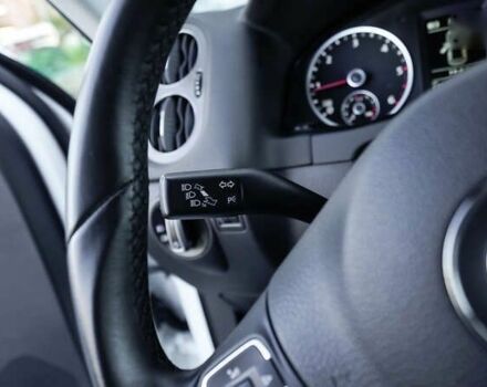 Фольксваген Тигуан, объемом двигателя 2 л и пробегом 77 тыс. км за 17587 $, фото 16 на Automoto.ua