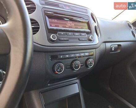 Фольксваген Тигуан, объемом двигателя 1.98 л и пробегом 127 тыс. км за 1400 $, фото 17 на Automoto.ua