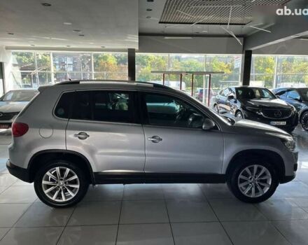 Фольксваген Тігуан, об'ємом двигуна 2 л та пробігом 214 тис. км за 15200 $, фото 4 на Automoto.ua