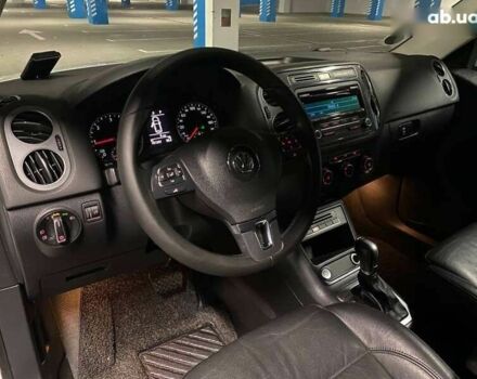 Фольксваген Тігуан, об'ємом двигуна 2 л та пробігом 181 тис. км за 16000 $, фото 9 на Automoto.ua