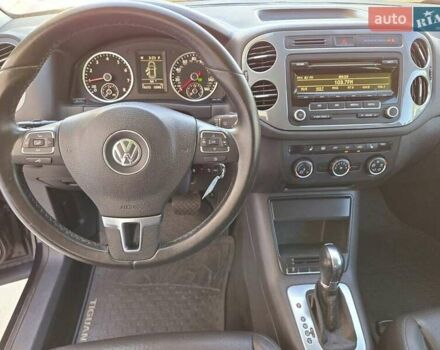 Фольксваген Тигуан, объемом двигателя 1.98 л и пробегом 127 тыс. км за 1400 $, фото 10 на Automoto.ua