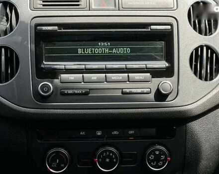 Фольксваген Тігуан, об'ємом двигуна 2 л та пробігом 260 тис. км за 13900 $, фото 12 на Automoto.ua