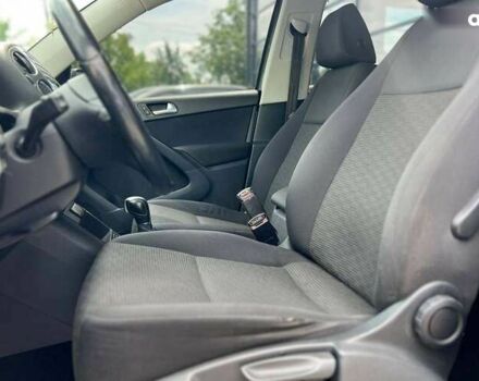 Фольксваген Тігуан, об'ємом двигуна 2 л та пробігом 260 тис. км за 13900 $, фото 6 на Automoto.ua