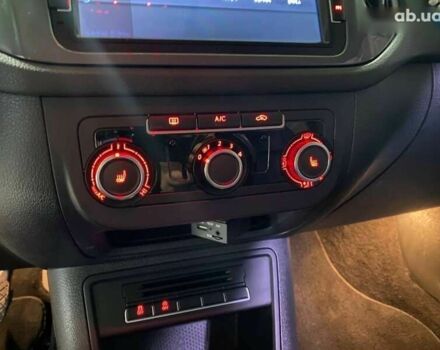 Фольксваген Тігуан, об'ємом двигуна 2 л та пробігом 193 тис. км за 16000 $, фото 19 на Automoto.ua