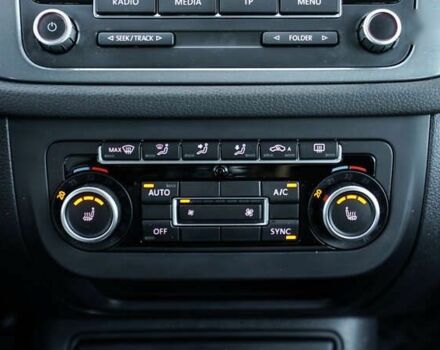 Фольксваген Тигуан, объемом двигателя 2 л и пробегом 77 тыс. км за 17587 $, фото 21 на Automoto.ua