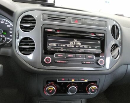 Фольксваген Тігуан, об'ємом двигуна 0 л та пробігом 214 тис. км за 17800 $, фото 8 на Automoto.ua