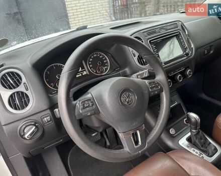 Фольксваген Тігуан, об'ємом двигуна 1.97 л та пробігом 232 тис. км за 15999 $, фото 65 на Automoto.ua