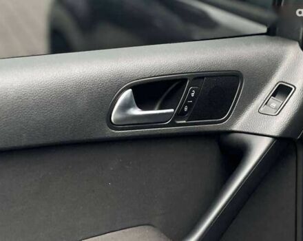 Фольксваген Тігуан, об'ємом двигуна 2 л та пробігом 260 тис. км за 13900 $, фото 13 на Automoto.ua