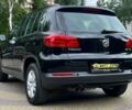 Фольксваген Тигуан, объемом двигателя 2 л и пробегом 207 тыс. км за 12650 $, фото 4 на Automoto.ua