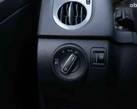 Фольксваген Тигуан, объемом двигателя 2 л и пробегом 68 тыс. км за 15000 $, фото 18 на Automoto.ua