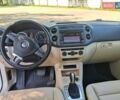 Фольксваген Тигуан, объемом двигателя 2 л и пробегом 166 тыс. км за 10450 $, фото 9 на Automoto.ua