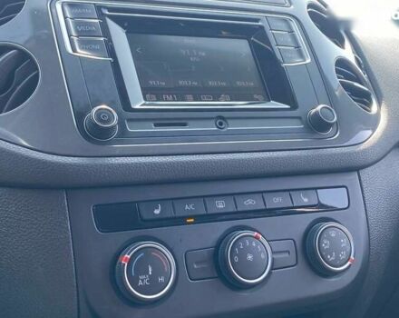 Фольксваген Тігуан, об'ємом двигуна 2 л та пробігом 130 тис. км за 12990 $, фото 15 на Automoto.ua