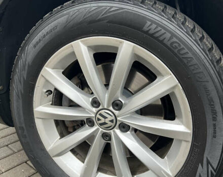 Фольксваген Тігуан, об'ємом двигуна 2 л та пробігом 171 тис. км за 16800 $, фото 10 на Automoto.ua