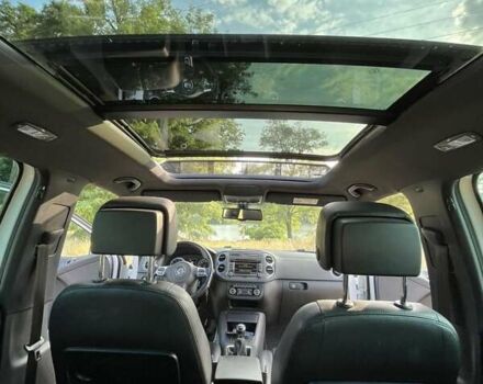 Фольксваген Тигуан, объемом двигателя 1.39 л и пробегом 300 тыс. км за 16600 $, фото 10 на Automoto.ua